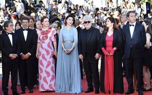 推娱乐圈吃瓜文,揭秘明星背后的秘密与争议